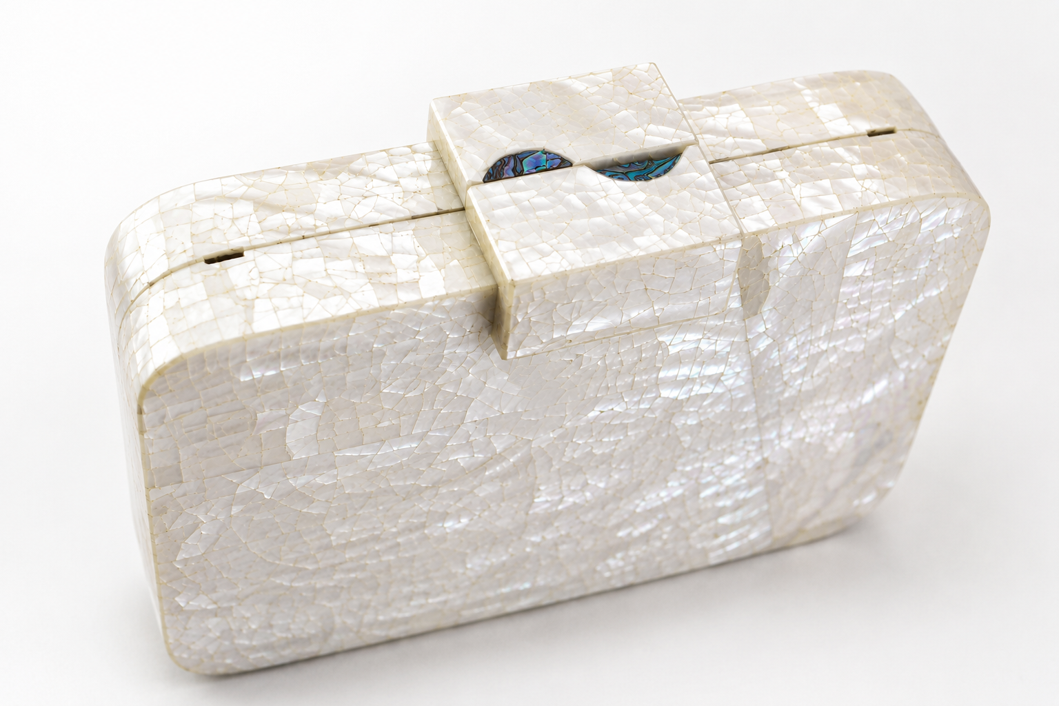WHITE CLUTCH