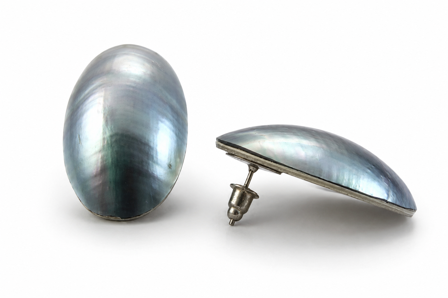 EARING DOME OVAL BLUE GREY POST